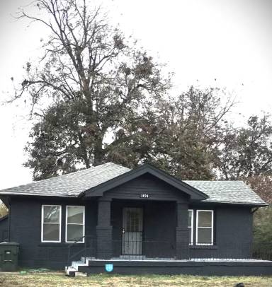 Main picture of 2115 Bennett Ave