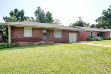 Main picture of 1722 Mattern Dr