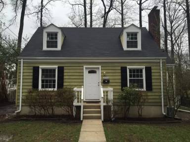 Main picture of 10402 Drumm Ave