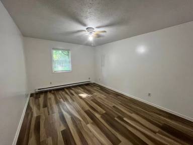 Main picture of 7 Anchor Ct