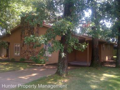 Main picture of 3304B E Portland St