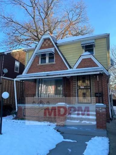 Main picture of 16160 Cheyenne St