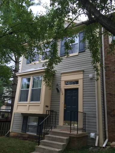 Main picture of 102 Smoothleaf Ln