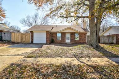 Main picture of 812 Peregrine Dr