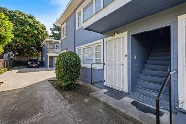 Main picture of 2233 9th St