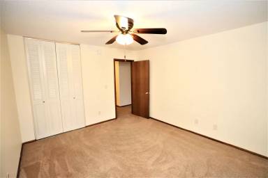 Main picture of 110 11th Ave S