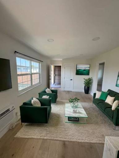 Main picture of 9661 Maureen Dr