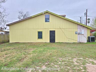 Main picture of 9862 Luz Ave