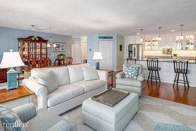 Main picture of 64 Broad Reach