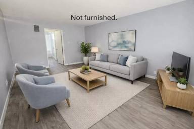 Main picture of 545 N Hayworth Ave