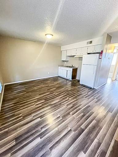 Main picture of 1018 Lamont St