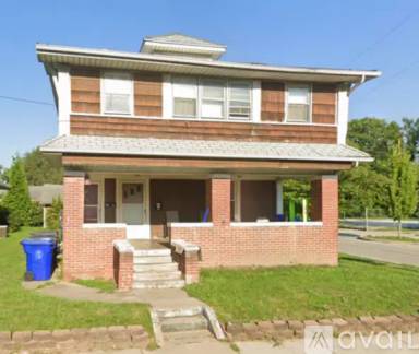 Main picture of 225 N Philips St