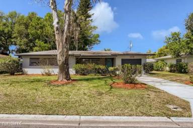 Main picture of 1538 Bass Blvd