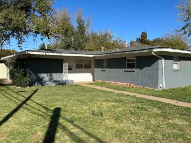 Main picture of 2641 SW 57th St