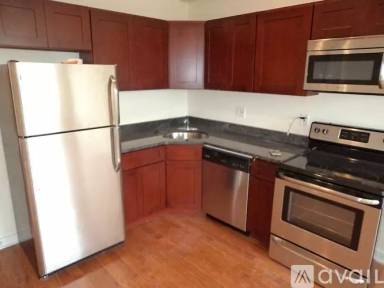 Main picture of 332 N 41st St