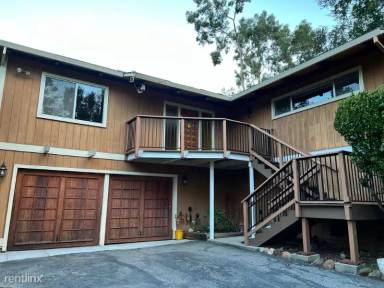 Main picture of 1750 Eastbrook Ave