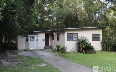 Main picture of 1630 Mayhew St