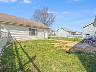 Main picture of 1505 Montgomery St