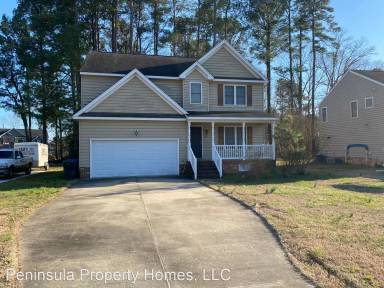 Main picture of 728 Old Fort Eustis Blvd