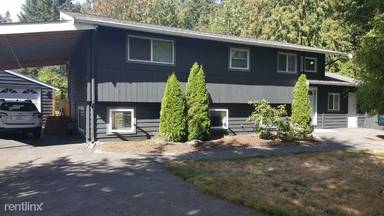 Main picture of 21016 NE 92nd St