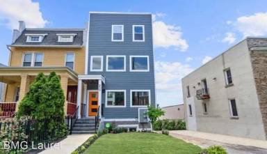 Main picture of 930 Madison St NW