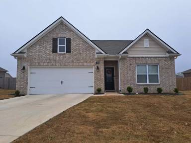 Main picture of 7992 Huntington Dr E