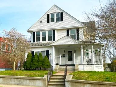 Main picture of 15 Wilford Ave