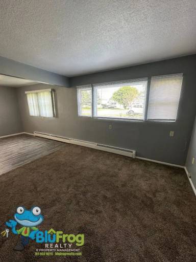 Main picture of 714 13th St SE