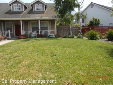 Main picture of 1720 Somersworth Way