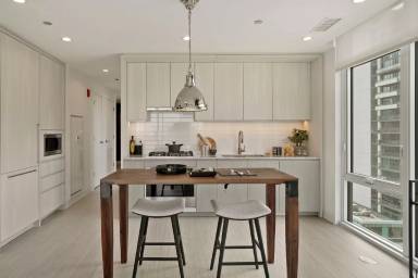 Main picture of 349 N Union Ave