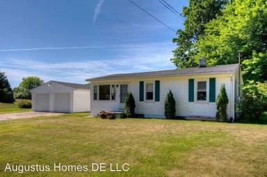 Main picture of 18275 Cavanaugh Lake Rd