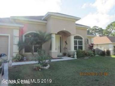 Main picture of 2540 Quarry Ave SE