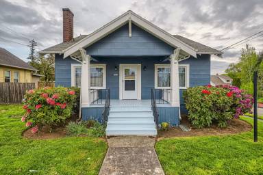 Main picture of 5655 N Greeley Ave