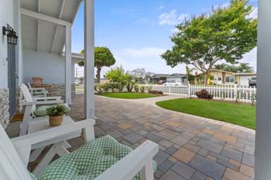 Main picture of 19132 Stingray Ln
