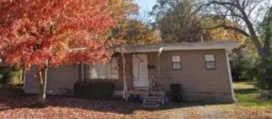 Main picture of 2001 S Joplin St