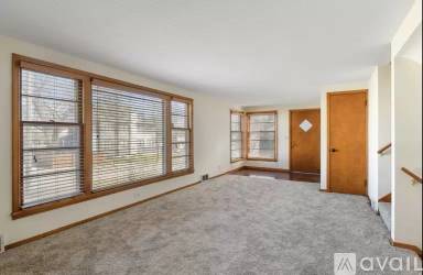Main picture of 3617 W 54th St