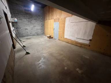 Main picture of 105 N Granite Ave