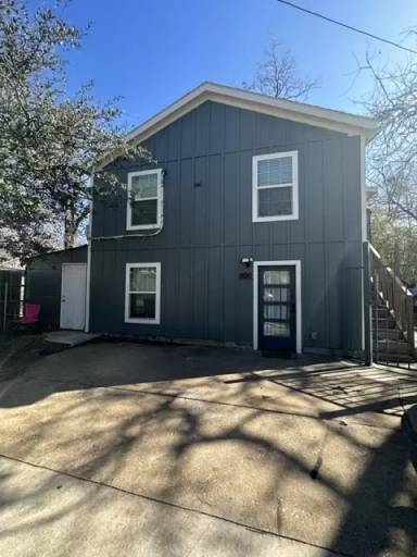 Main picture of 1124 S Burnett Ave