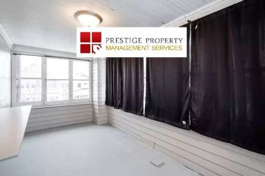 Main picture of 5832 W Walker St