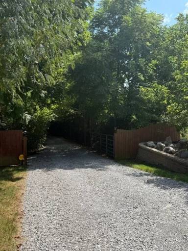Main picture of 243 Crestview Dr