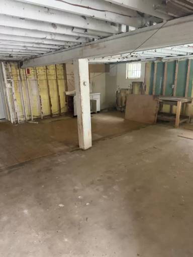 Main picture of 318 Murphy Ave