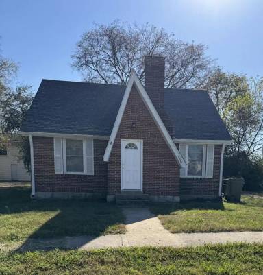 Main picture of 226 Cumberland Dr