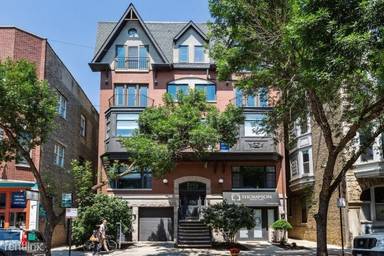 Main picture of 1122 W Armitage Ave