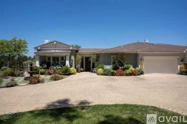 Main picture of 1918 Maya Pradera Ln