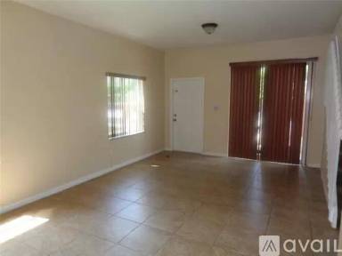 Main picture of 4913 Schooner Dr