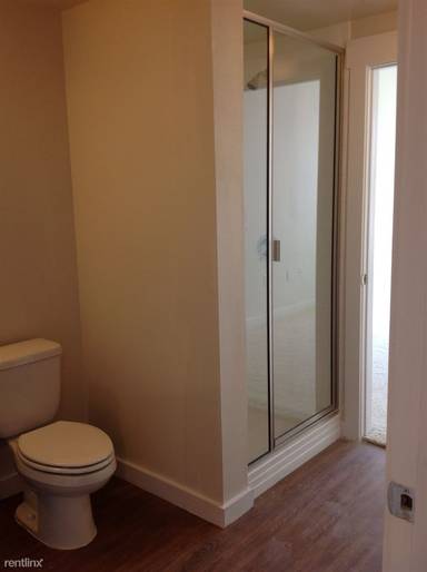 Main picture of 1303 S Lamar Blvd