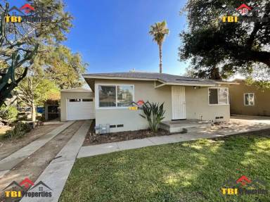 Main picture of 848 W 29th St