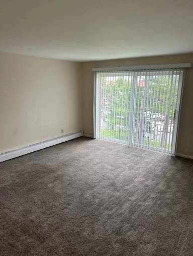 Main picture of 1447 Henley Rd