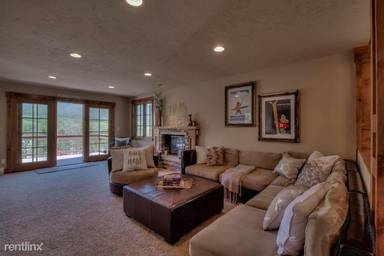 Main picture of 382 Shekel Ln