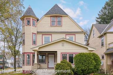 Main picture of 3624 Archwood Ave